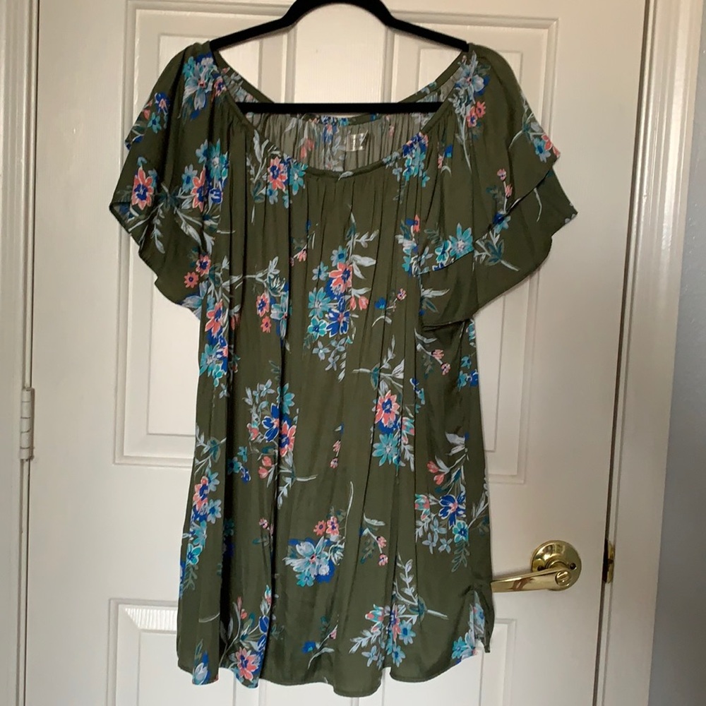 Off the Shoulder Floral Top